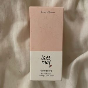 Beauty of Joseon Revive serum, with Giseng and snail mucin